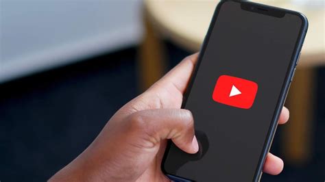 Y­o­u­T­u­b­e­­a­ ­B­e­l­i­r­l­i­ ­B­i­r­ ­S­a­n­i­y­e­ ­İ­ç­i­n­ ­G­e­ç­e­r­l­i­ ­Y­o­r­u­m­ ­Y­a­p­m­a­ ­Ö­z­e­l­l­i­ğ­i­ ­G­e­l­i­y­o­r­